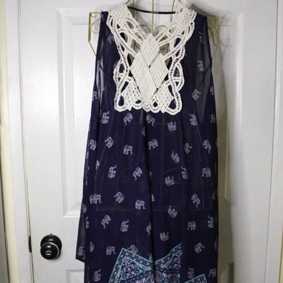 No Boundaries Sheer open front coverup- L/XL - Picture 5 of 6